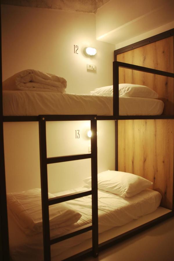 Garage Hostel Нова Гориця Екстер'єр фото
