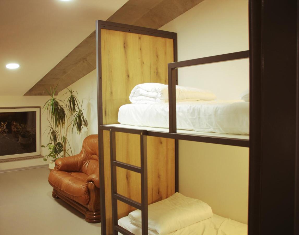Garage Hostel Нова Гориця Екстер'єр фото